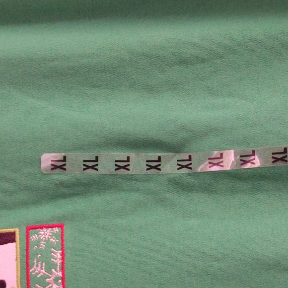 M&C Sportswear Holiday Penguin Long Sleeve T-Shirt - XL - NWT - Picture 3 of 9